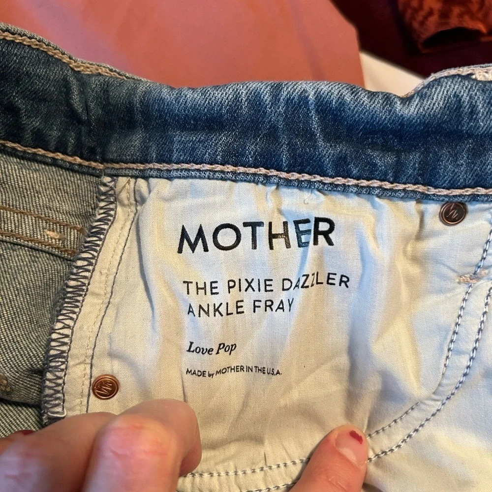 Mother Denim Pixie Dazzler Ankle Fray Jeans in Love Pop Size 28